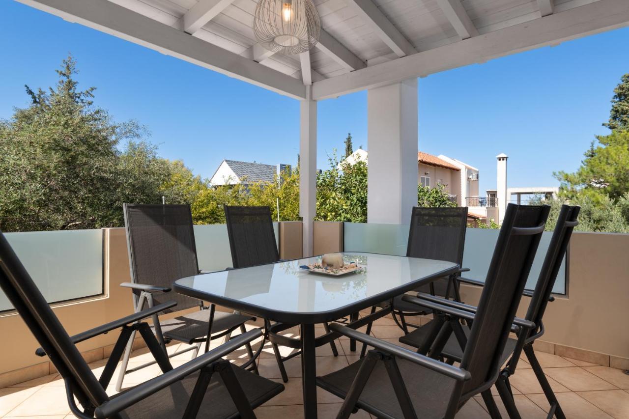 Cedar Tree Villa Kounoupidhianá Zewnętrze zdjęcie